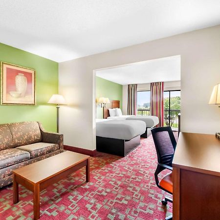 Quality Inn Selma Bagian luar foto