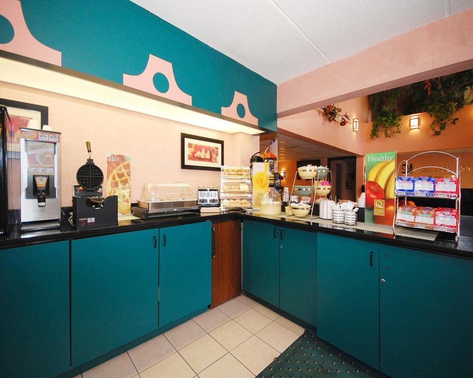 Quality Inn Selma Bagian luar foto