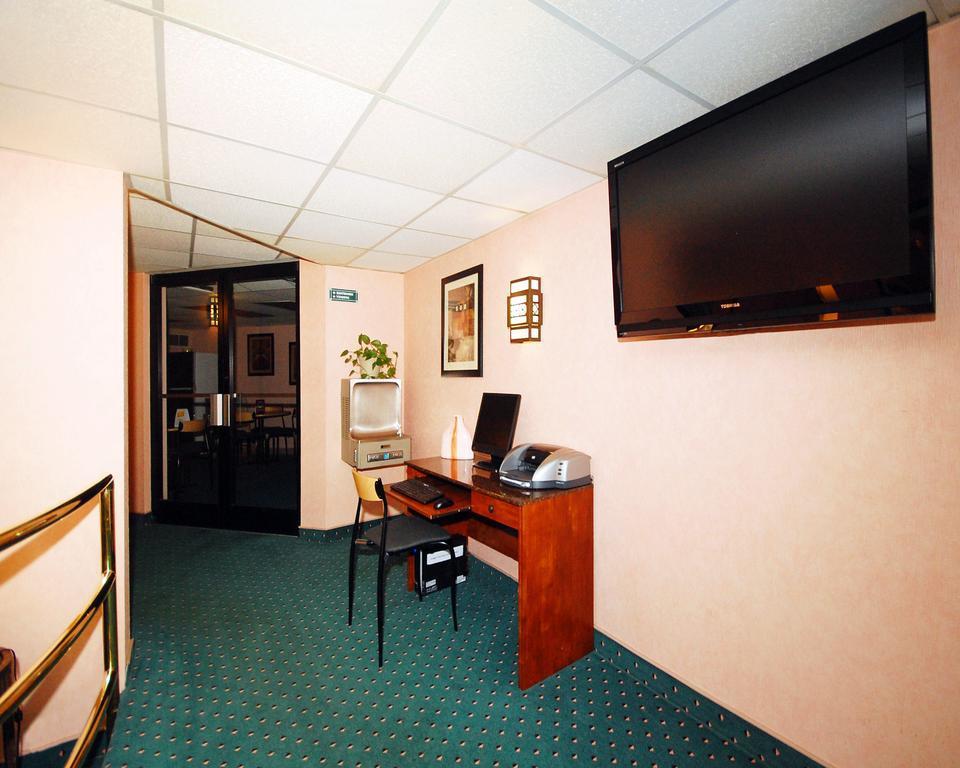 Quality Inn Selma Bagian luar foto