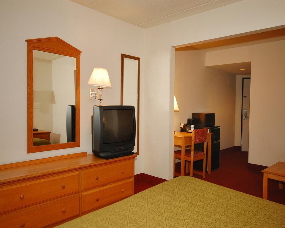 Quality Inn Selma Bagian luar foto