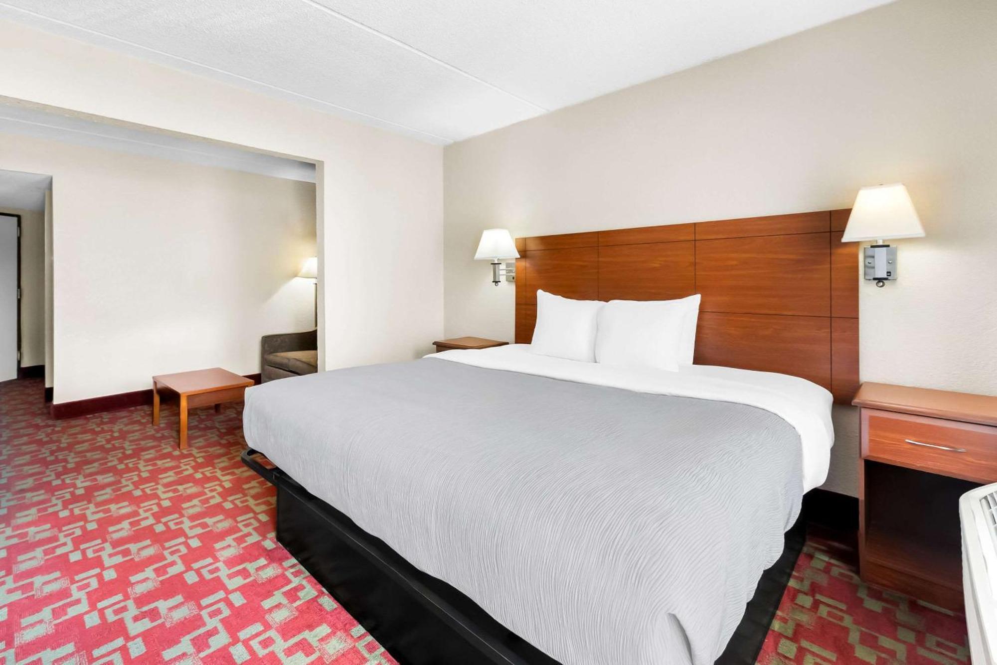 Quality Inn Selma Bagian luar foto